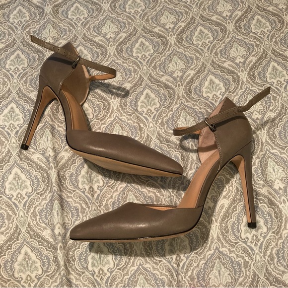 Halston Heritage Leather Grey Pumps - Picture 7 of 11
